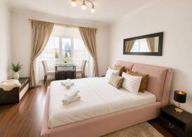 Baroq Central City Apartment 3