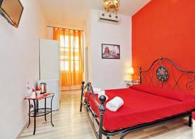 Lucky Holiday Rooms 2