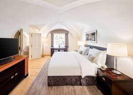 Mandarin Oriental, Prague 4