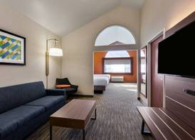 Holiday Inn Express & Suites OROVILLE LAKE by IHG 5