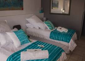 Oppi Hoek Guesthouse 4