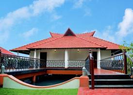 Sterling Lake Palace Alleppey 5