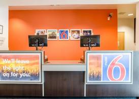 Motel 6-Kearney, NE 4