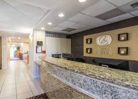Comfort Suites Palm Desert I-10 4