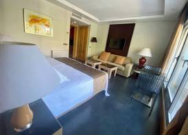 ArtPlatinum SUITES&APARTMENTS 4