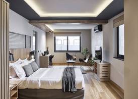 Cama Luxury Suites Glyfada 3