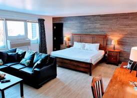 Auberge Des Îles, un hôtel Hyvi 4