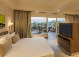 Lemon Tree Premier City Center Pune 5