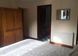 The Fox & Hounds Inn 4