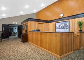 Super 8 by Wyndham Glenwood 3