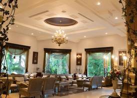 Shangrila Boutique Hotel 5