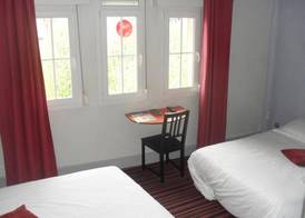 Hôtel Latino Reims Centre 3