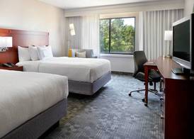 Courtyard by Marriott Macon 4