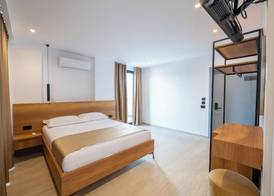 Hotel ENAD 5