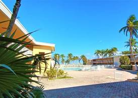 Sahara Beach Club 5