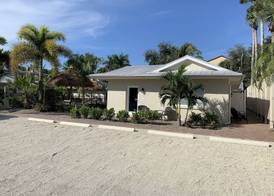 Twin Palms at Siesta 4