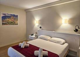 Hotel Pere D'Urg 3000 5