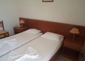 Kamari Bay Hotel 5