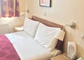 Chiswick Lodge Hotel 4