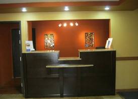 Burnsville Inn & Suites 3