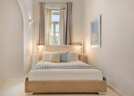 Hydra Hotel 3