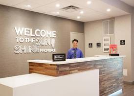 Hampton Inn & Suites Edmonton St. Albert, Ab 4