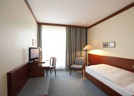 Leine Hotel 3
