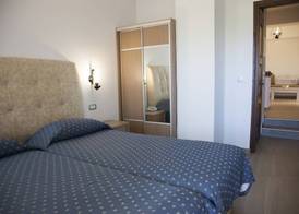 Sunny Suites 5