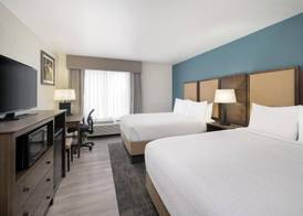 Best Western Plus Frontier Inn 4