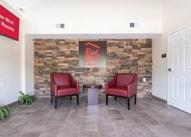 Red Roof Inn Baytown 3