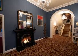 Castle Oaks House Hotel 2
