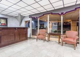 Howard Johnson by Wyndham Athens 2