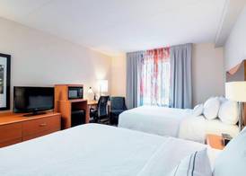 Fairfield Inn & Suites by Marriott Winnipeg 4