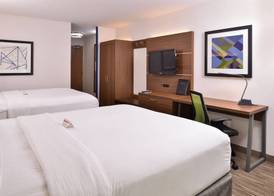 Holiday Inn Express & Suites LACEY - OLYMPIA by IHG 4