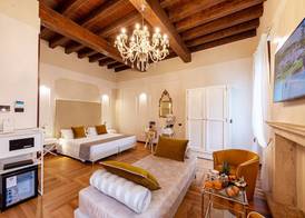Hotel Villa Cariola 4