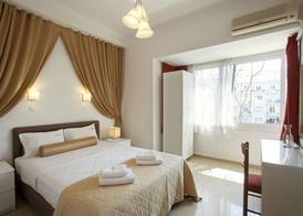 Metropolis Hotel 3