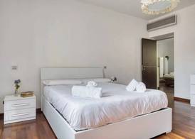 JOIVY Chic flat next to Central Station 5