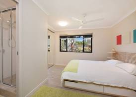 Joanne Apartments 4