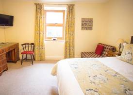 Harewood End Inn 5