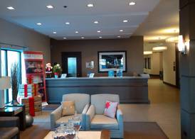 Four Points by Sheraton Winnipeg South 2