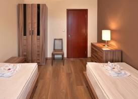 Apart Hotel Golden Line 4