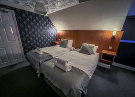 Quayside Hotel & Bar 4