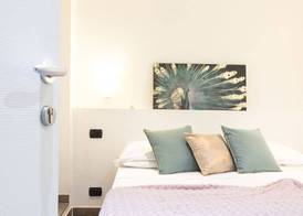 Cesar Vatican Rooms 2