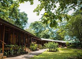 Laguna Lodge 3