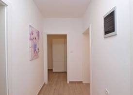 Apartment 1366 3