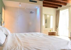 Massimago Wine Suites 3