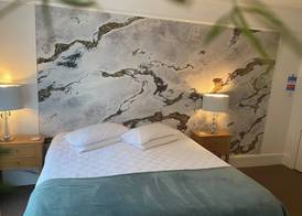 A & B Guest House Cambridge 4