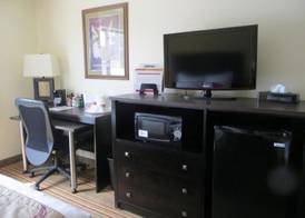 Ramada by Wyndham Wisconsin Dells I-90 3