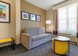 Comfort Suites Hanes Mall 5