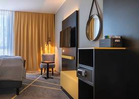 Holiday Inn - the niu, FURY ASCHHEIM MESSE by IHG 4